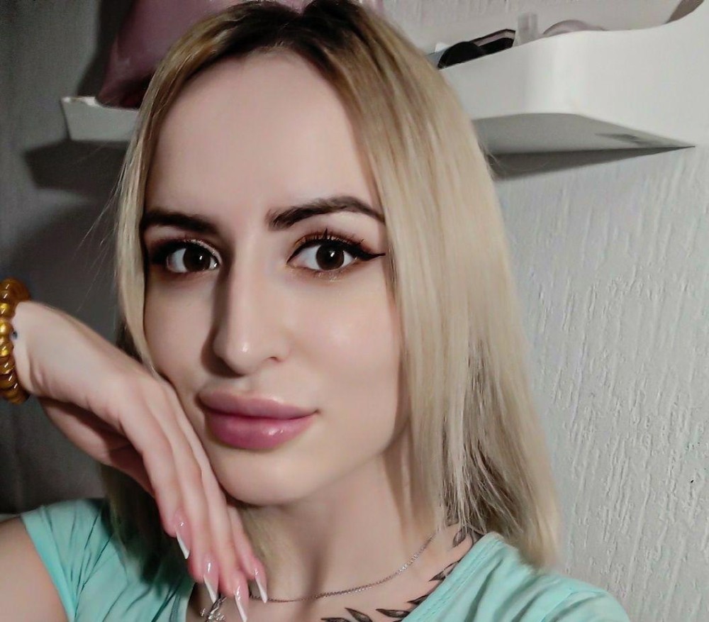 Индивидуалка Карина фото № 2 в городе Сальск