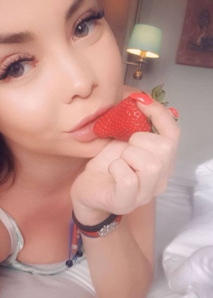 Индивидуалка Вика фото № 2 в городе Сальск