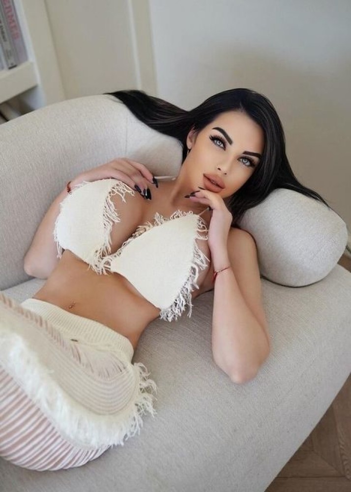 Индивидуалка Карина фото № 2 в городе Сальск